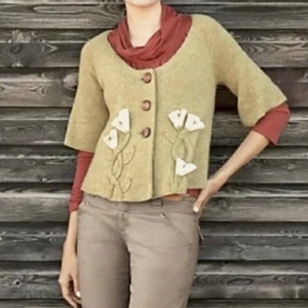 Anthropologie Moth Brekka Floral Appliqué Cardigan – Tan – Size XS (Oversized)